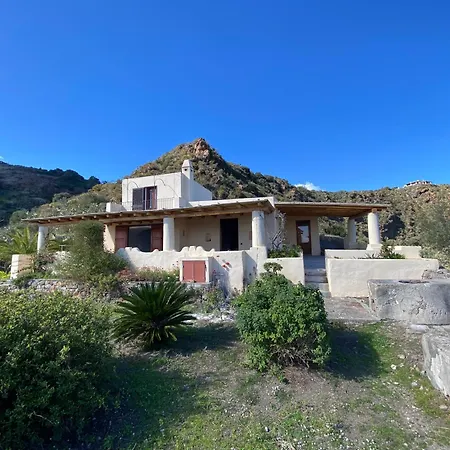 Casa Bacco, Capistello Vila *