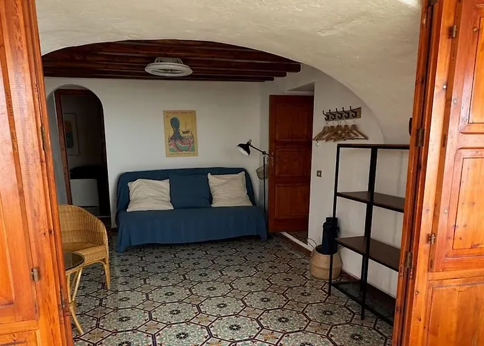 Casa Bacco, Capistello Lipari