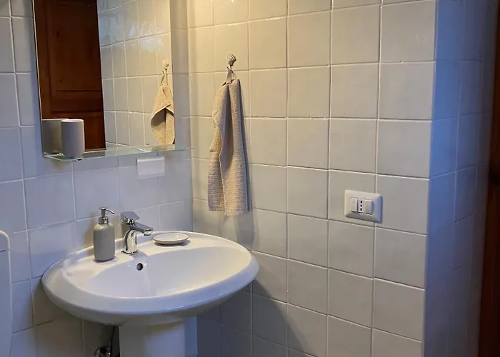 Casa Bacco, Capistello Lipari