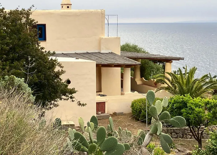 Casa Bacco, Capistello